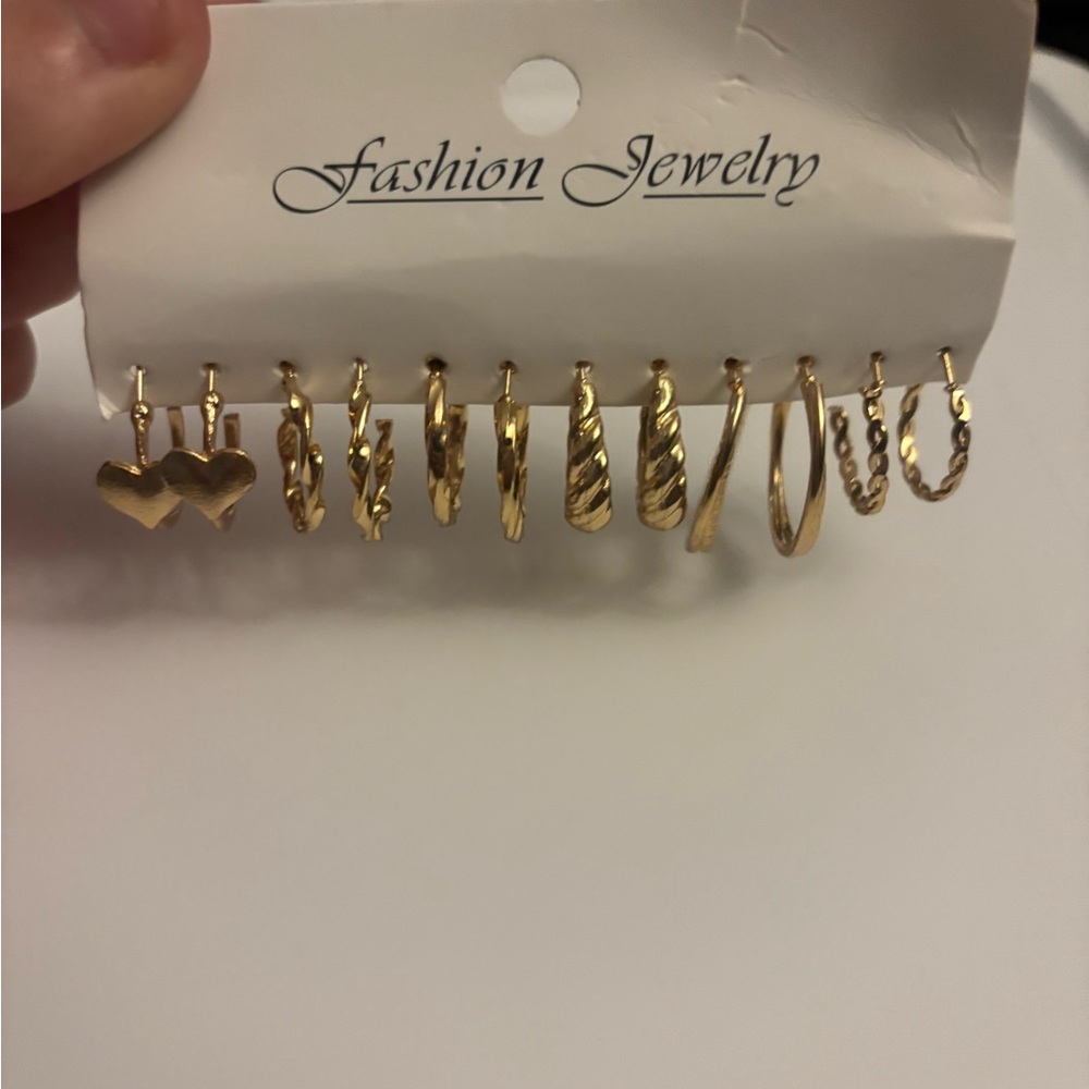 4 packs of gold earrings